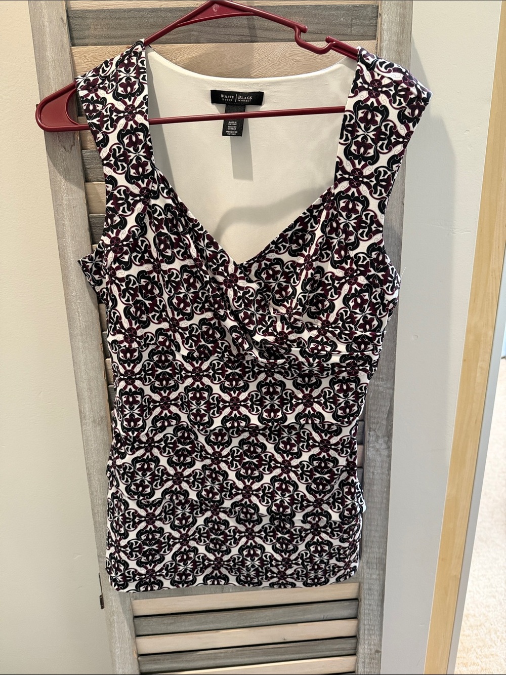 White House Black Market Black and White Patterned Tank Top
